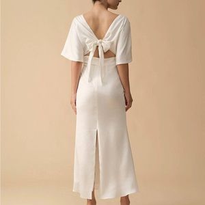 Rihoas The Backless White Satin Maxi Dress